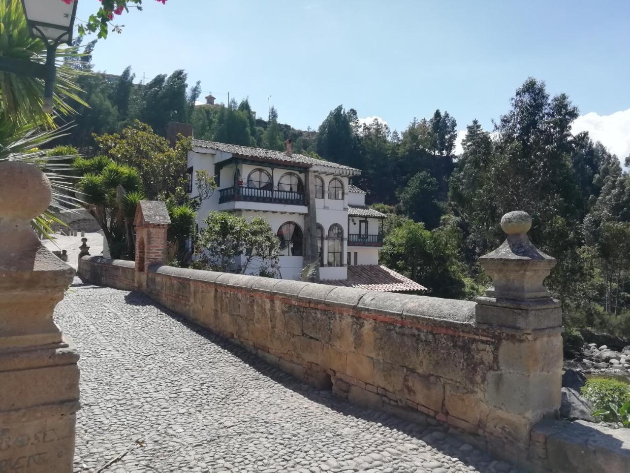 Hotel Calicanto Real Cafe Museo 蒙圭 外观 照片